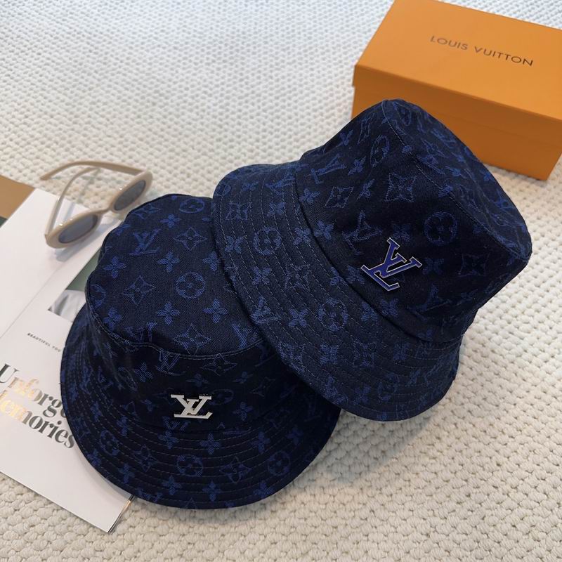 LV Hat dx66